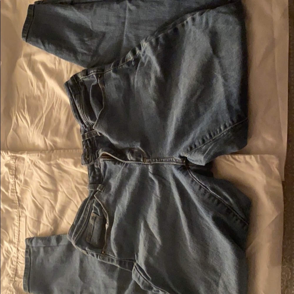 Universal thread jeans